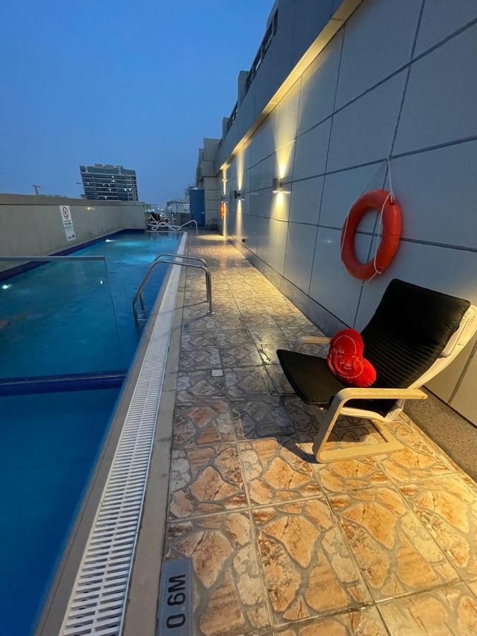Great View, Dubai Sportcity, Parking Included, Nice Apartments 外观 照片