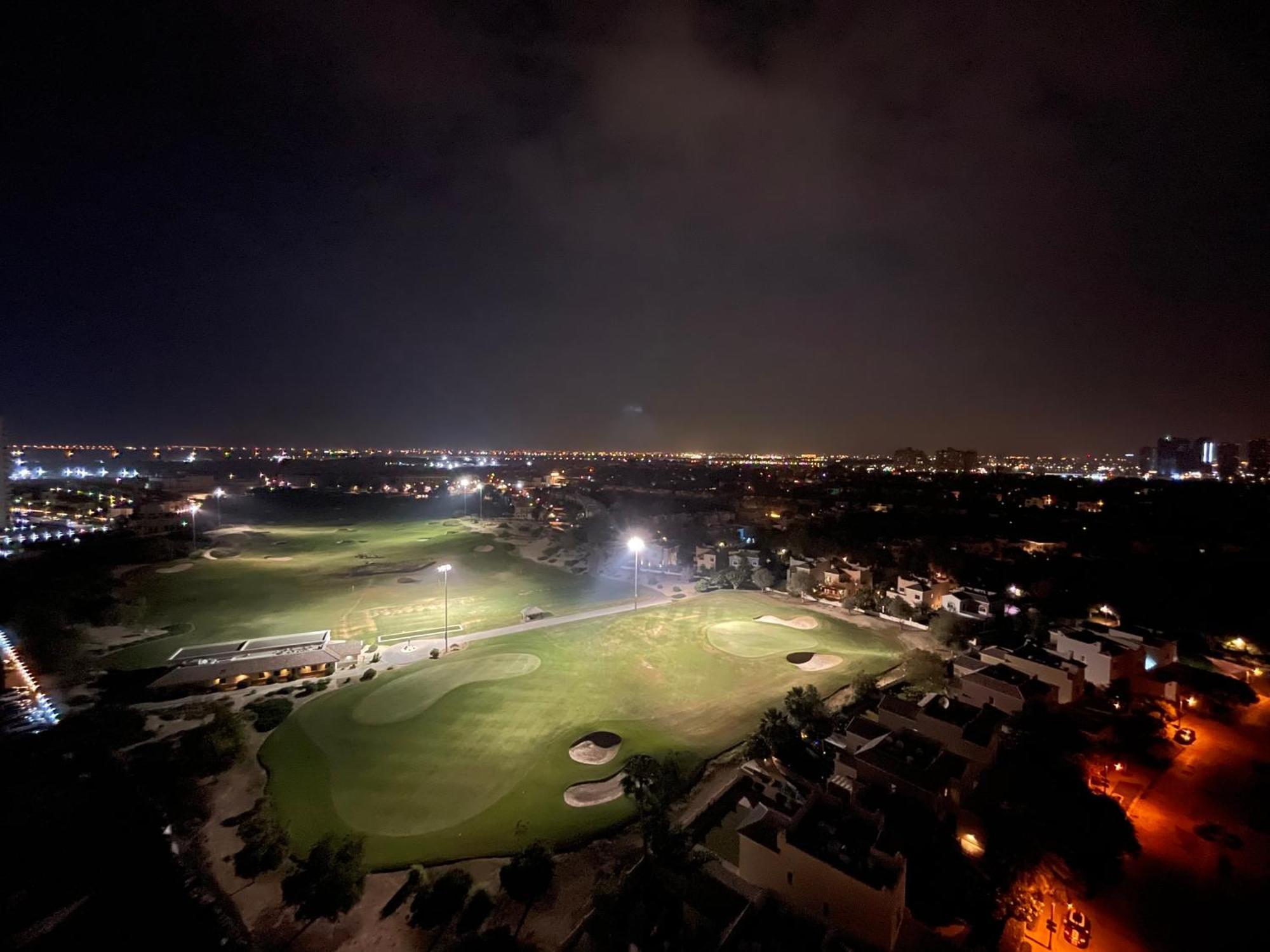 Great View, Dubai Sportcity, Parking Included, Nice Apartments 外观 照片