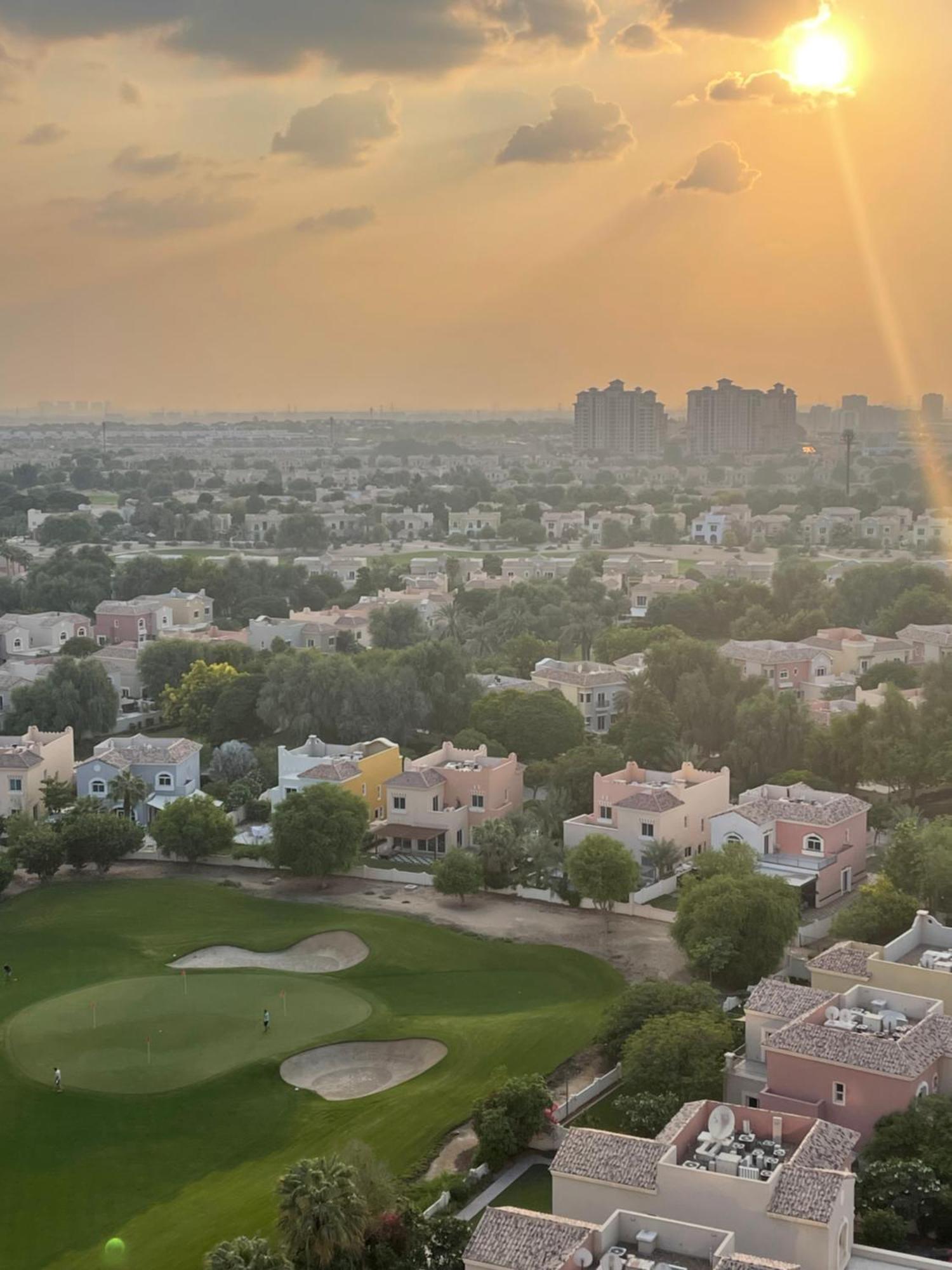 Great View, Dubai Sportcity, Parking Included, Nice Apartments 外观 照片