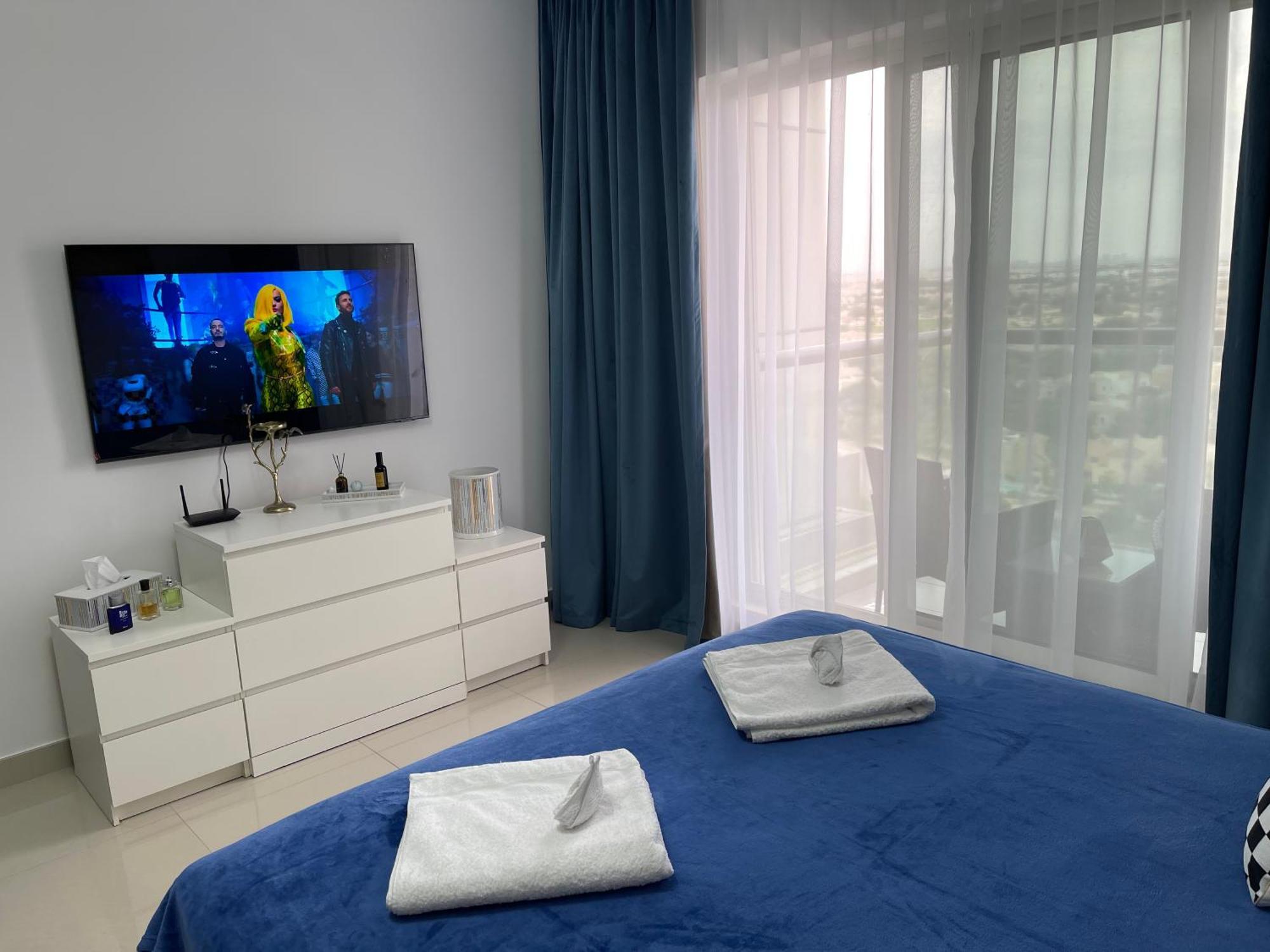 Great View, Dubai Sportcity, Parking Included, Nice Apartments 客房 照片
