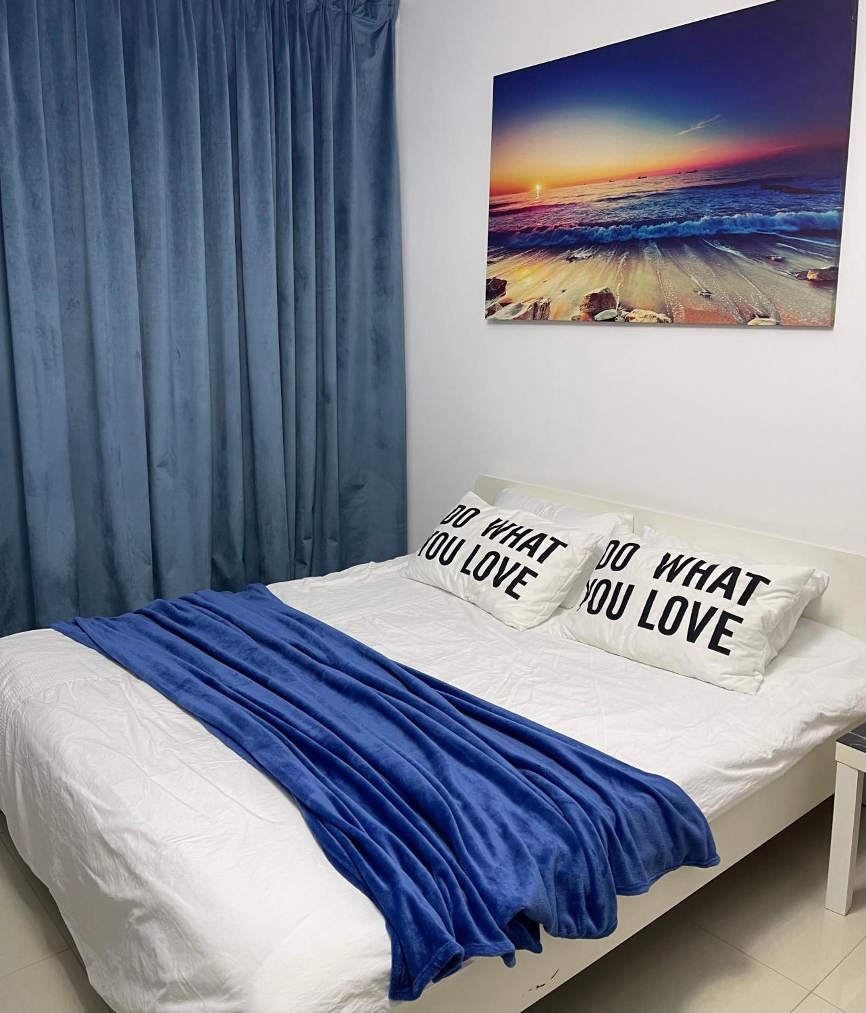 Great View, Dubai Sportcity, Parking Included, Nice Apartments 客房 照片